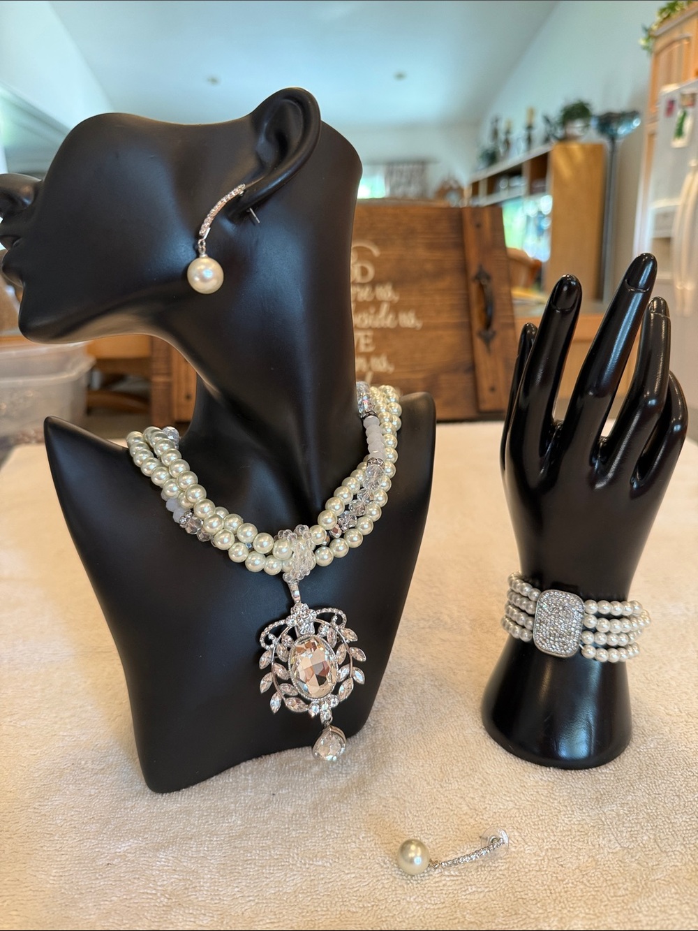 Classic Pearl & Crystal Statement Necklace, Bracelet & Earrings